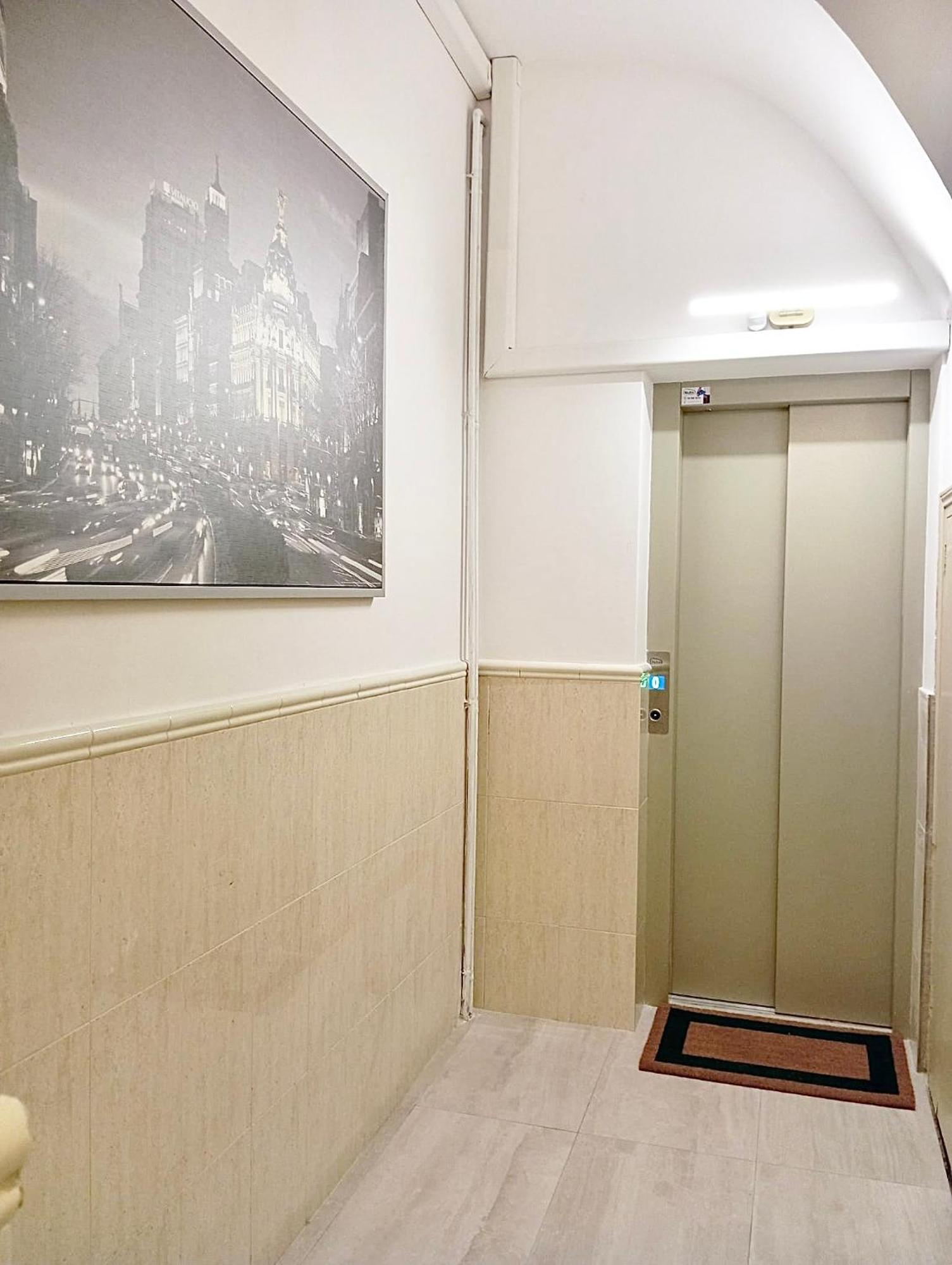 Apartament Warm Harbor Santa Coloma de Gramanet Zewnętrze zdjęcie